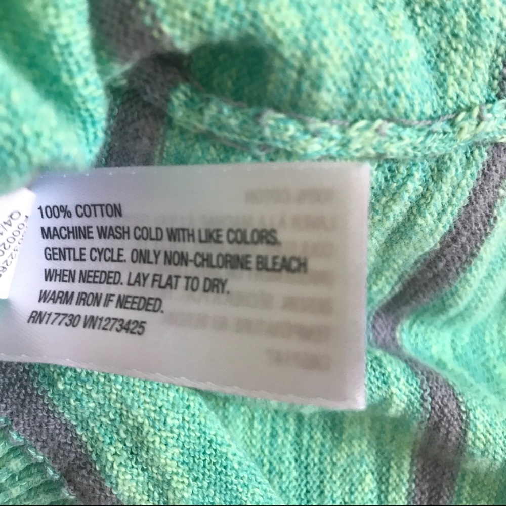 ⚠️mustbundle⚠️Mossimo sweater - Picture 7 of 7